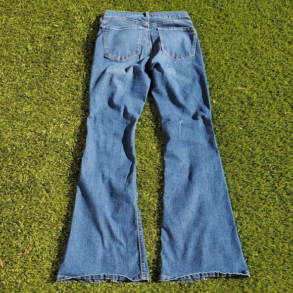 Jessica Simpson Stylish Women's Blue Flare Jeans 4/27 Open Slit Jeans - Picture 7 of 11